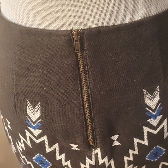 Divided Woman's Lined Black, Blue & White Embellished Mini Skirt, Size: 6 - Picture 8 of 8